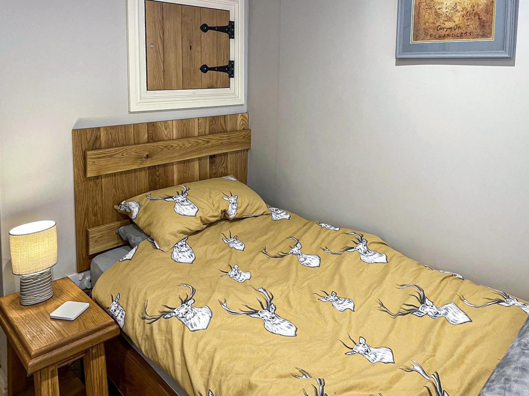 Johnsons Cottage - Uk39727 Taddington Экстерьер фото